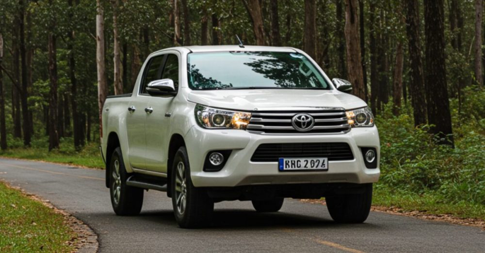 トヨタハイラックス　オフロード走行